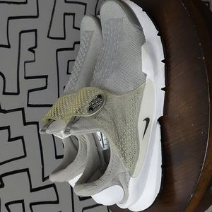 Nike Sock Dart, Grey